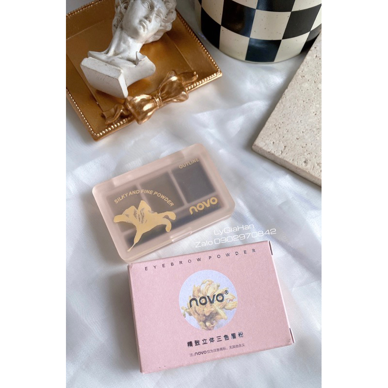 Bột Kẻ Chân Mày 3 Ô NOVO Kèm Cọ Vẽ 2 Đầu