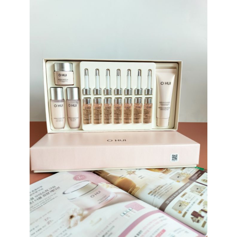 Sét căng bóng, phục hồi da 777 ohui