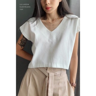 Áo cổ tim trắng- Áo linen-Áo basic