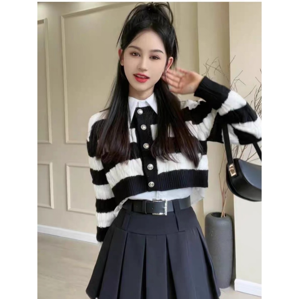 Áo len cài cúc dáng ngắn phối cổ sơ mi phong cách Vintage Hàn Quốc