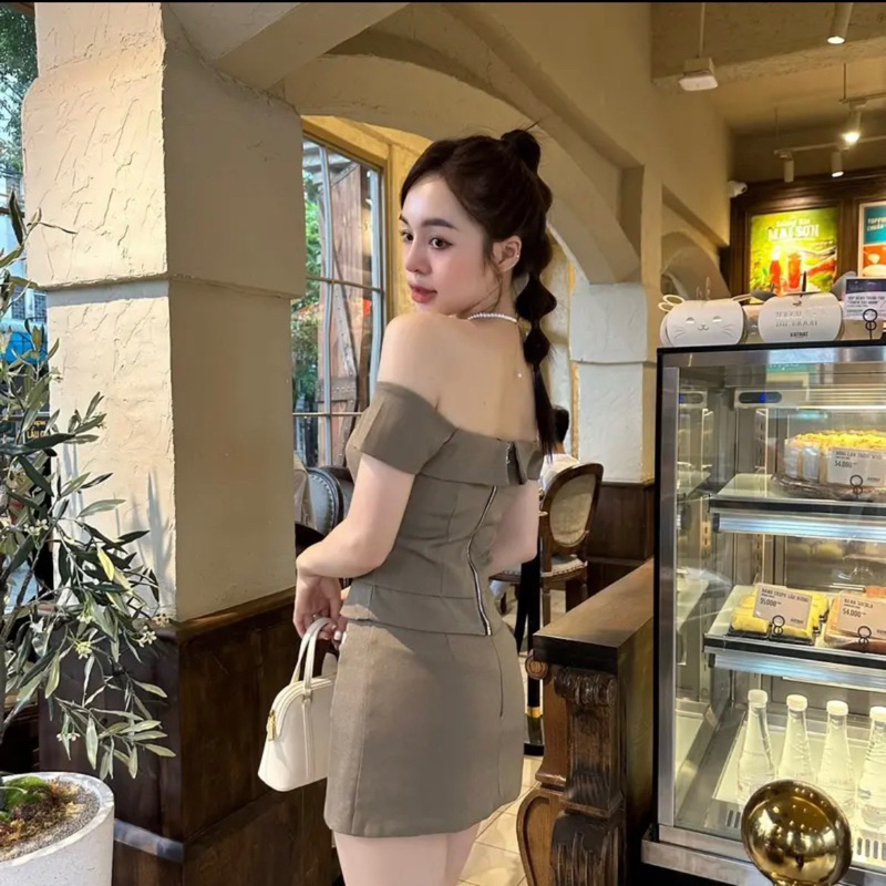Set áo bẹt vai + chân váy
