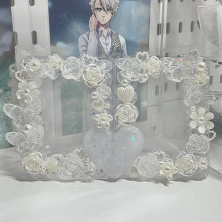Toploader decor kem trong tông trắng