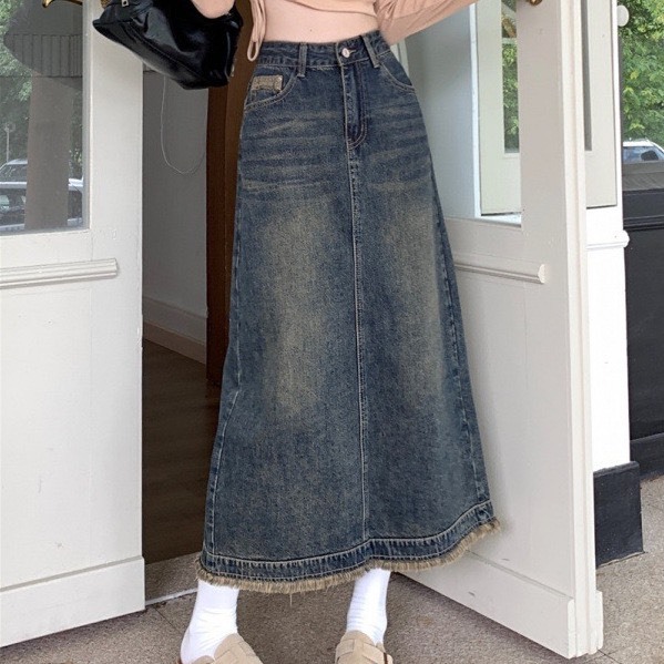 Chân váy jeans dáng dài rách xẻ tà sau phong cách Hàn Quốc Maia CVtuarua8330 P13K2