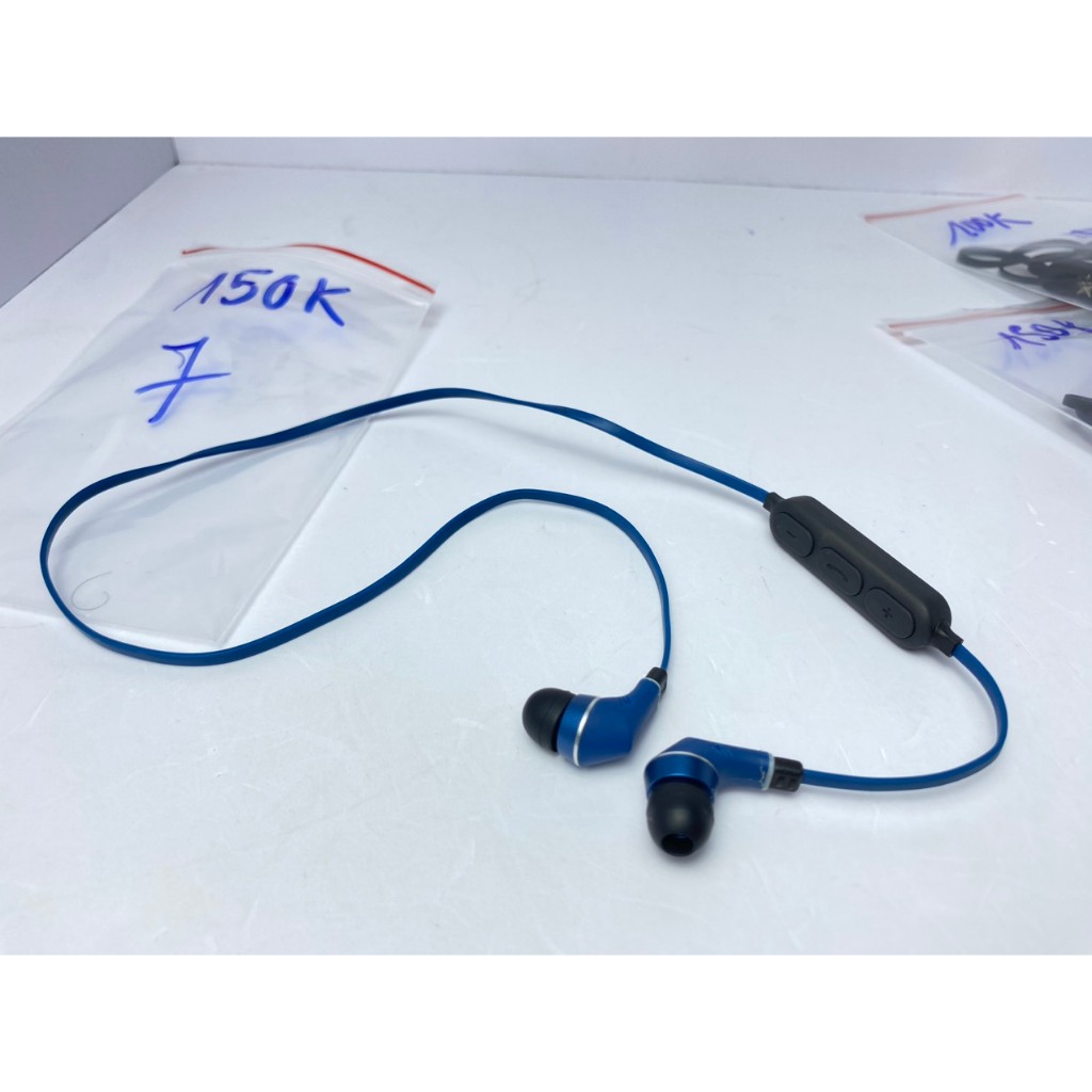 Tai nghe bluetooth có dây nhật bãi số 1