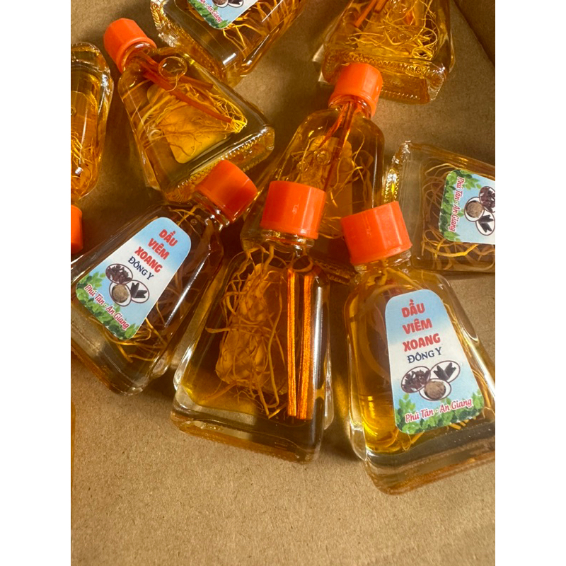 Combo 30 chai dầu vàng rễ 7ml như hình . có tặng