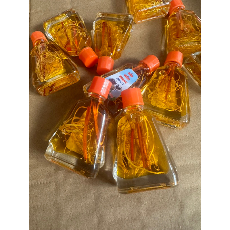 Combo 30 chai dầu vàng rễ 7ml như hình . có tặng