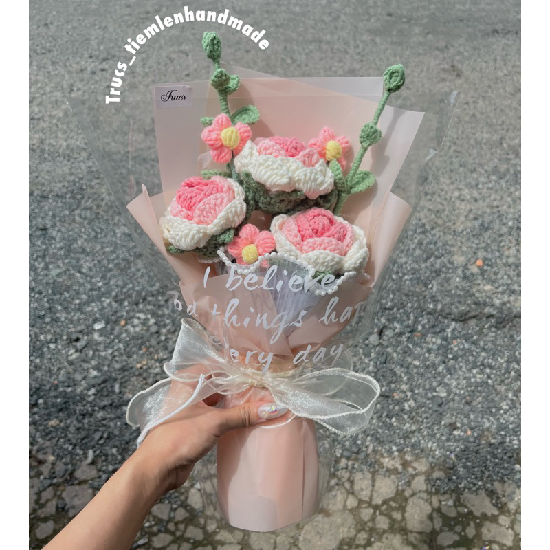 bó hoa hồng len gói sẳn [ ảnh thât]