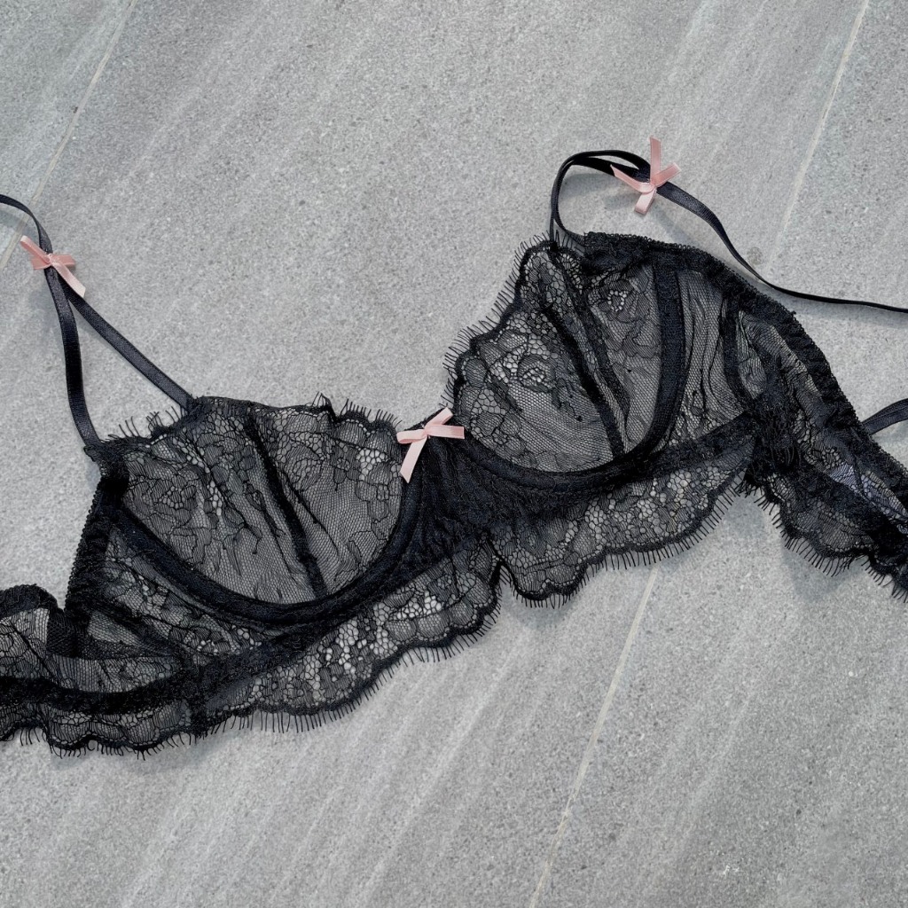 Emily set | Bộ Đồ Lót Ren Nữ Quyến Rũ Áo Bra Ren Có Gọng Không Lót Thiết Kế La Perbra