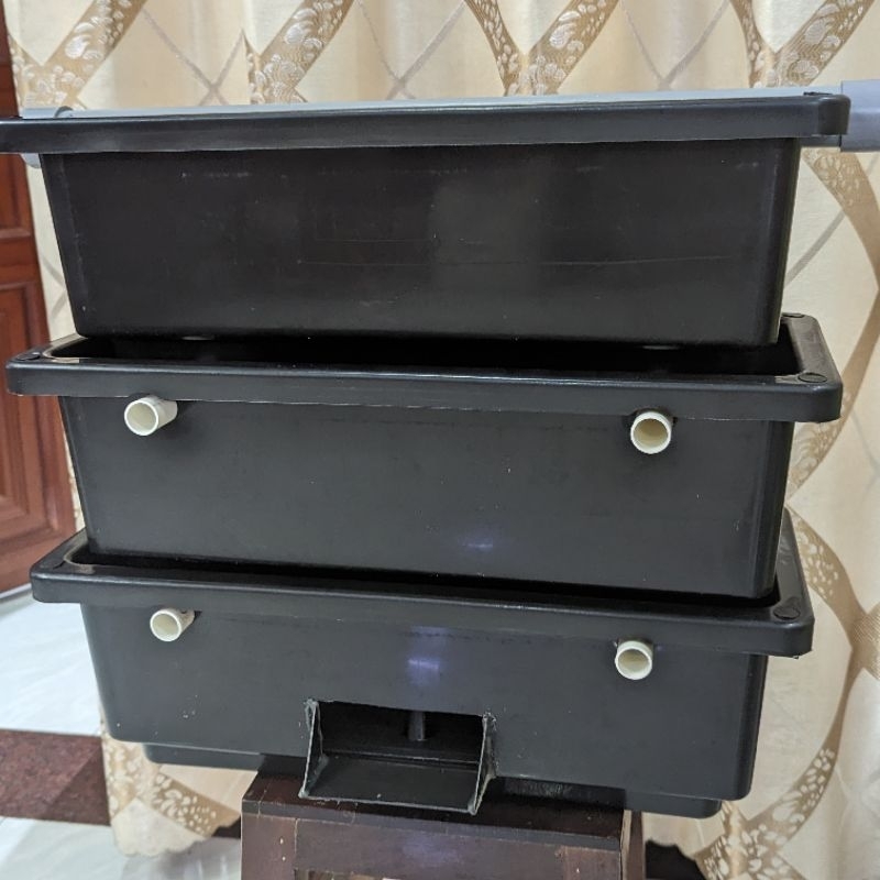 Giàn baki 3 - 4 - 5 tầng kt 48x20x16 cho hồ cá
