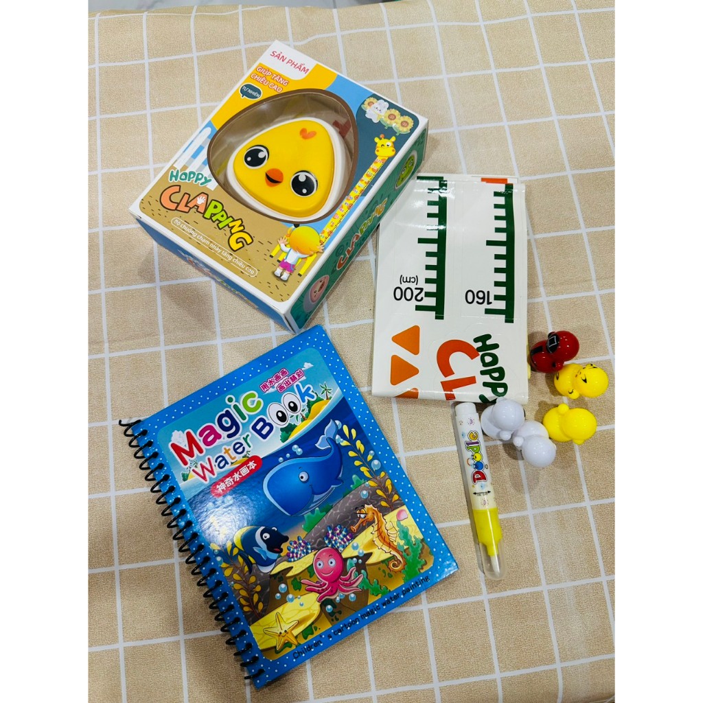 Đồ Chơi Cho Bé - Combo 5 Món: Cua Vui Nhộn - Tập Tô - Cá - Đèn Pin Chiếu Hình- Đèn Pin Chiếu Hình