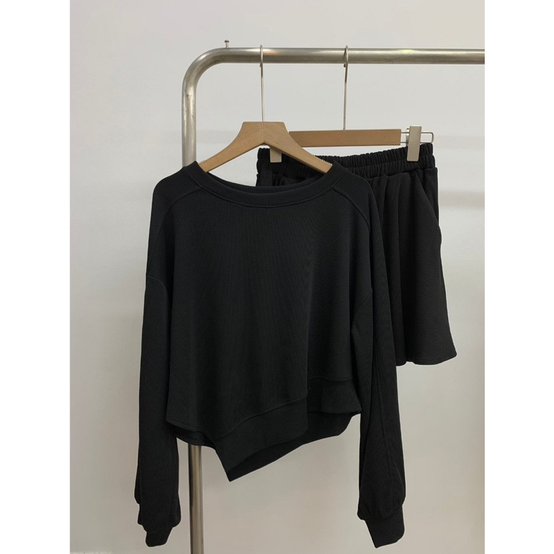 Sét Bộ Vạt Chéo Dài Tay + Quần Short Chất Nỉ Tăm