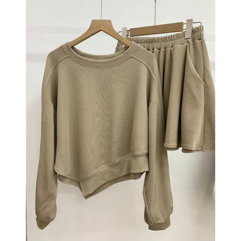 Sét Bộ Vạt Chéo Dài Tay + Quần Short Chất Nỉ Tăm