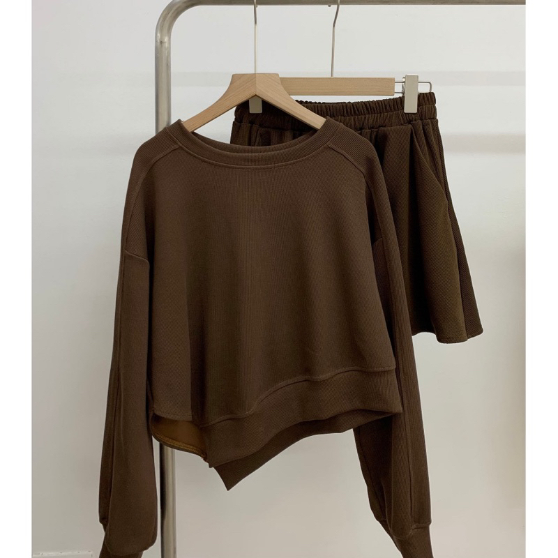 Sét Bộ Vạt Chéo Dài Tay + Quần Short Chất Nỉ Tăm