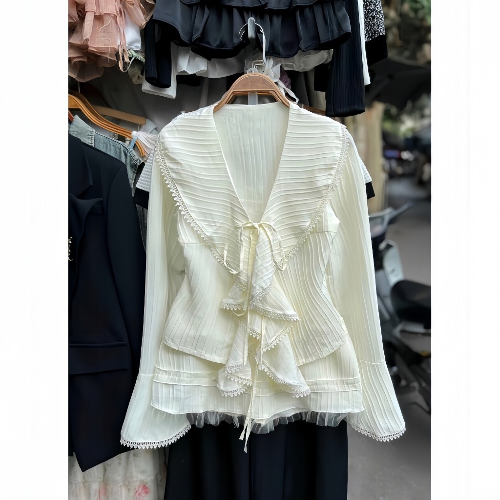 Set váy xòe áo sơ mi kiểu bèo phối ren chất đũi gân chiết eo có dây buộc sau tôn eo,chân váy có quần trong HB156 HOASUMO