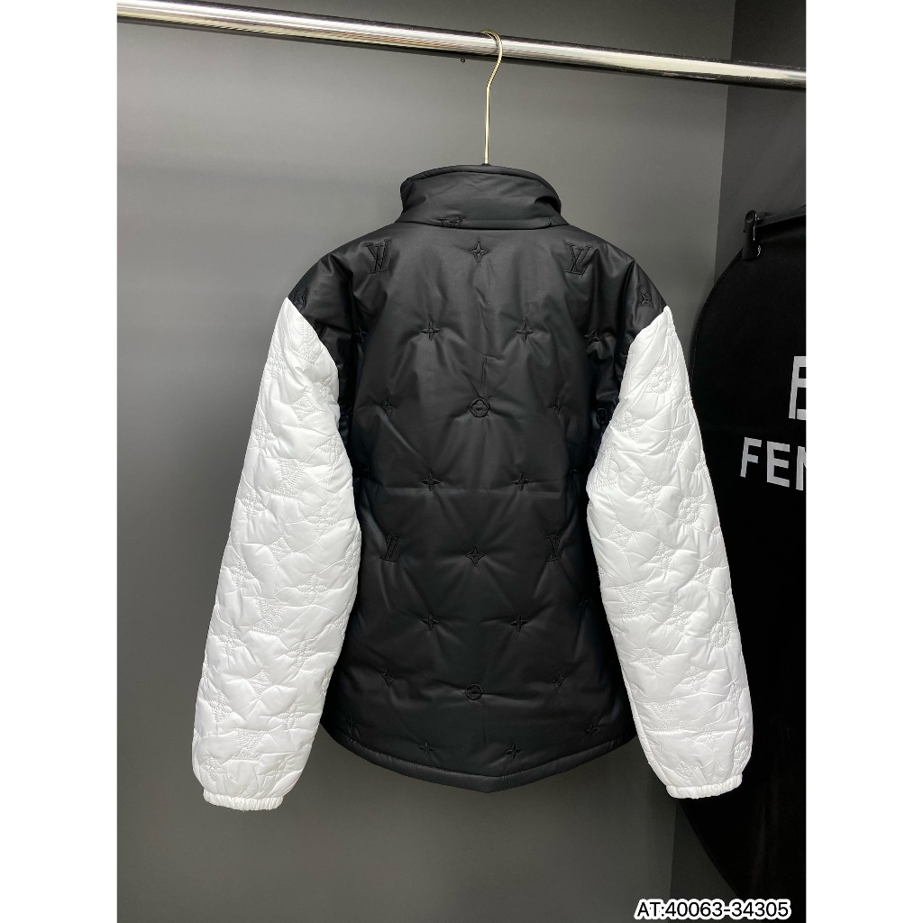 Áo khoác Phao 2 lớp  logo họa tiết hoa văn hot 2023