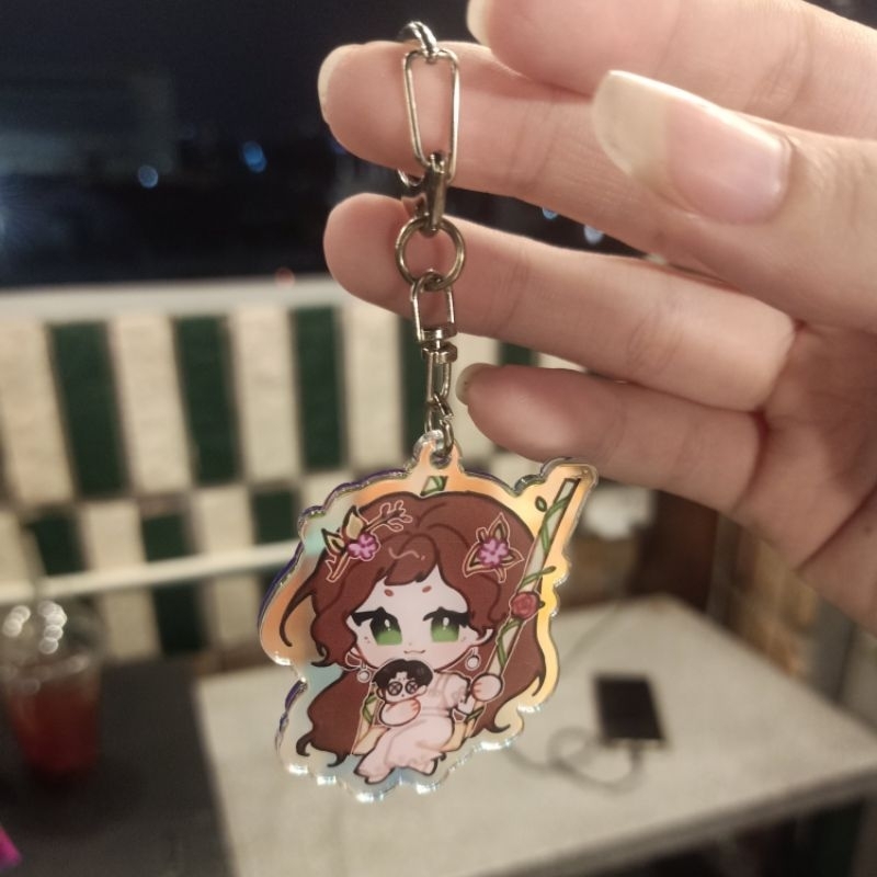 Móc khóa bé gái Identity V