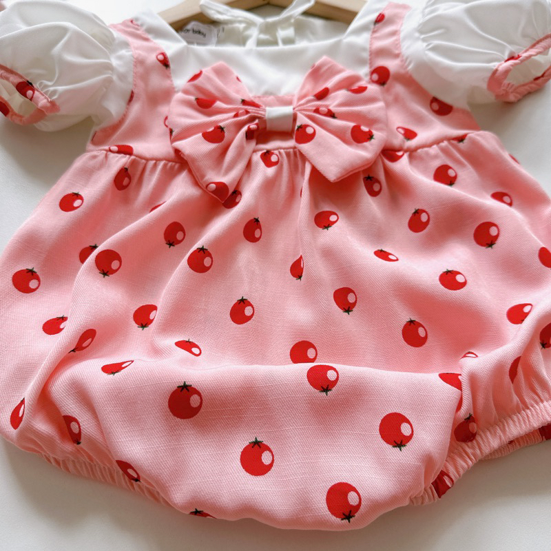 Body Hoạ Tiết Quả Đỏ NHÍM XÙ KIDS Cho Bé Gái Sơ Sinh Đầy Tháng, Thôi Nôi Chất Đũi Lạnh A435