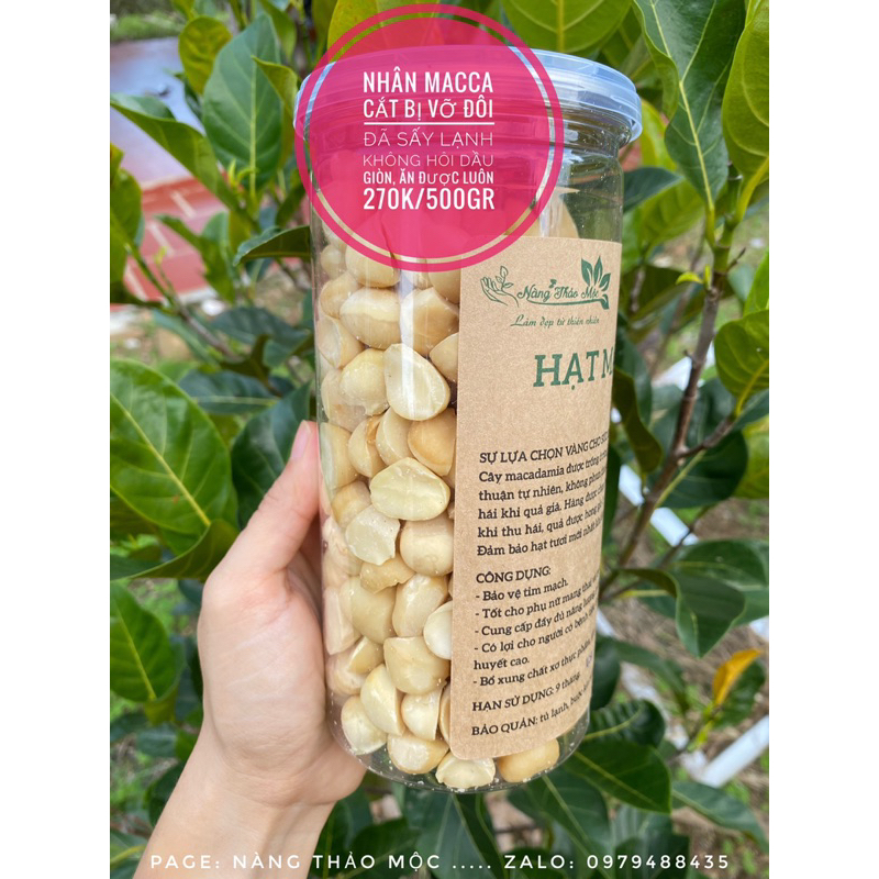 Nhân macca vỡ đôi