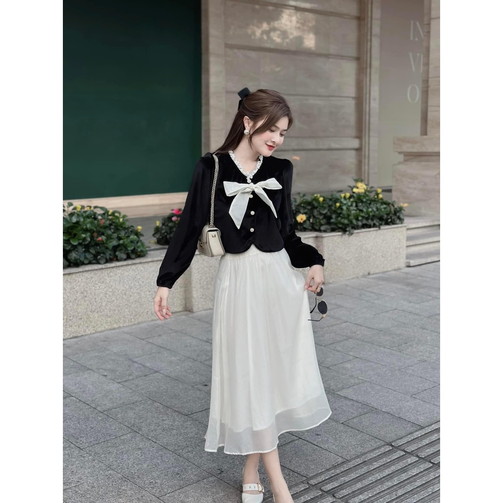 Set Bộ 2 Món Tiểu Thư Sang Chảnh: Áo Dài Tay Phối Viền Bèo Kết Nơ Nhẹ Nhàng + Chân Váy Xòe Tơ 2 Lớp