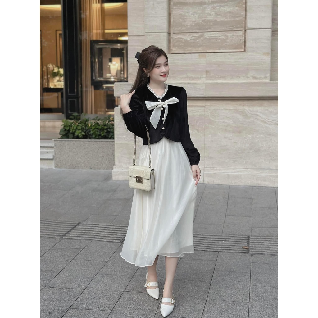 Set Bộ 2 Món Tiểu Thư Sang Chảnh: Áo Dài Tay Phối Viền Bèo Kết Nơ Nhẹ Nhàng + Chân Váy Xòe Tơ 2 Lớp