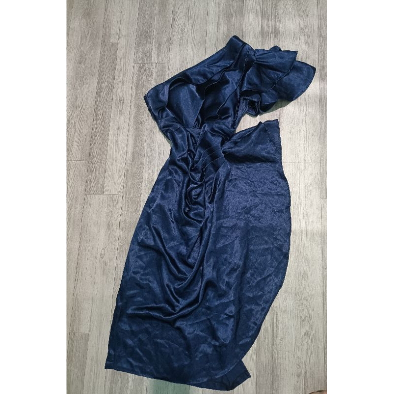 Đầm lụa thanh lý size S