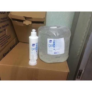 1 can gel triệt lông KONIX 5 lít, xuất xứ Thổ Nhĩ Kỳ, giá 199.000 đồng, sản phẩm thường dùng ở spa và VTM.