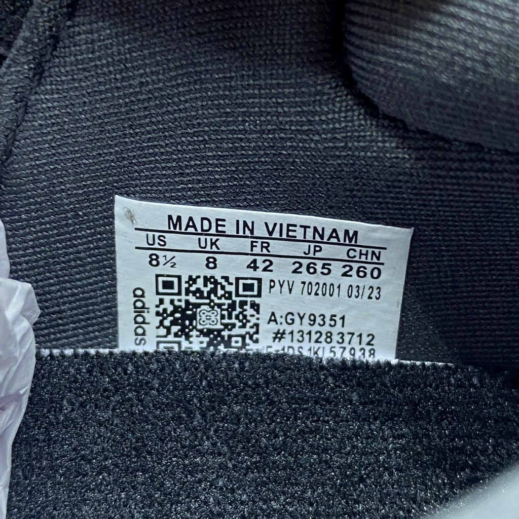 Giày Adidas Ultraboost Light  Cặp Nam Nữ