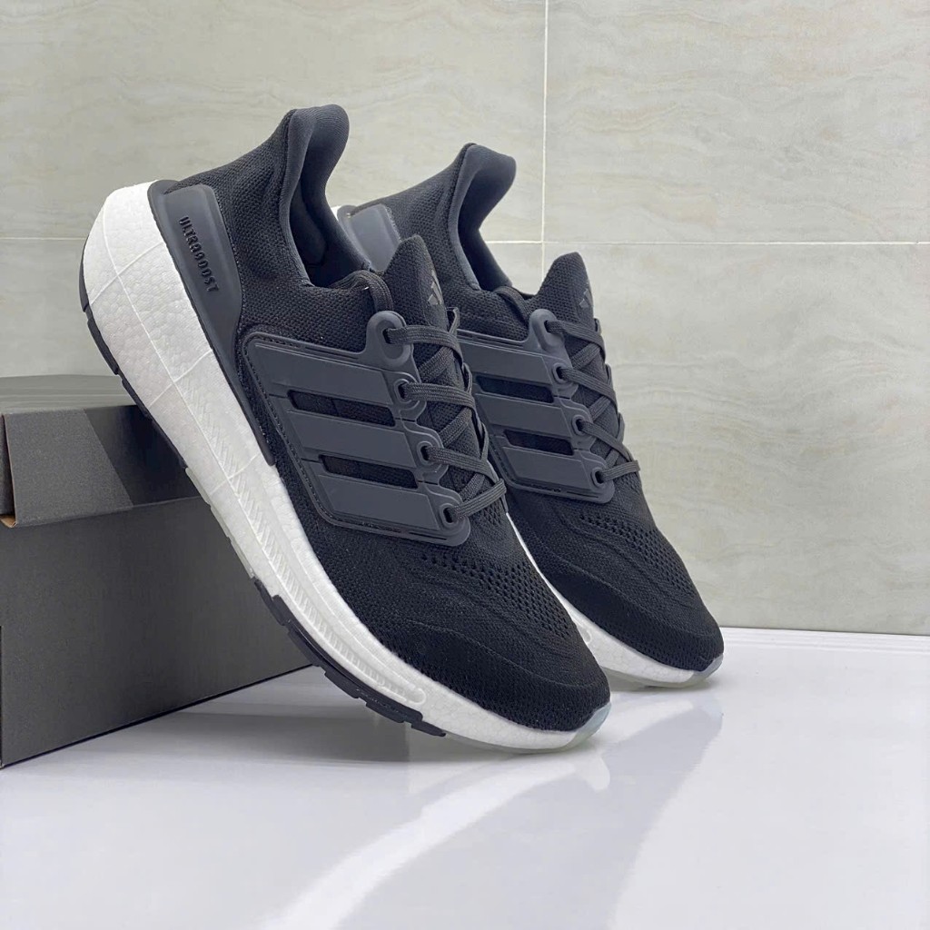 Giày Adidas Ultraboost Light  Cặp Nam Nữ