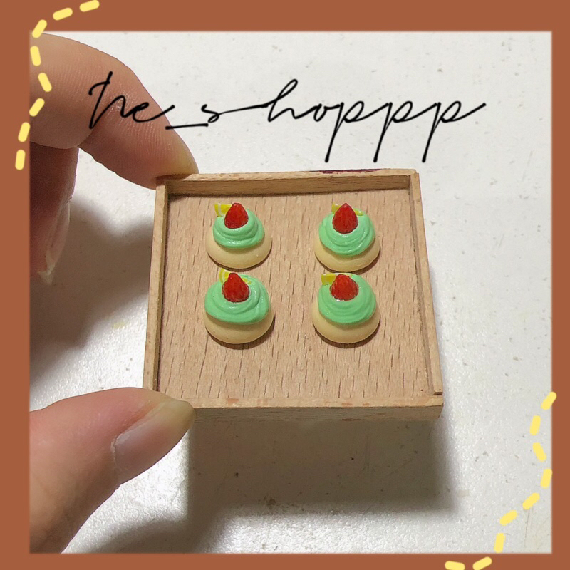 Mô hình bánh tròn các vị mini