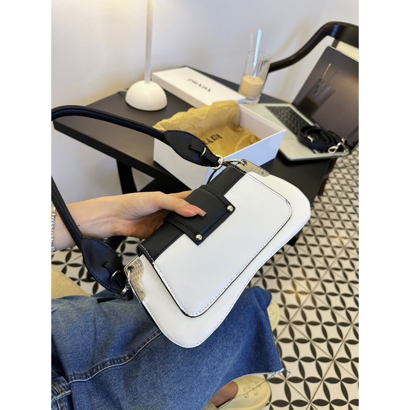 Túi Kẹp Nách Nữ Túi Cầm Tay Pra.dâ Nữ Cầm Tay Đeo Chéo Sang Chảnh