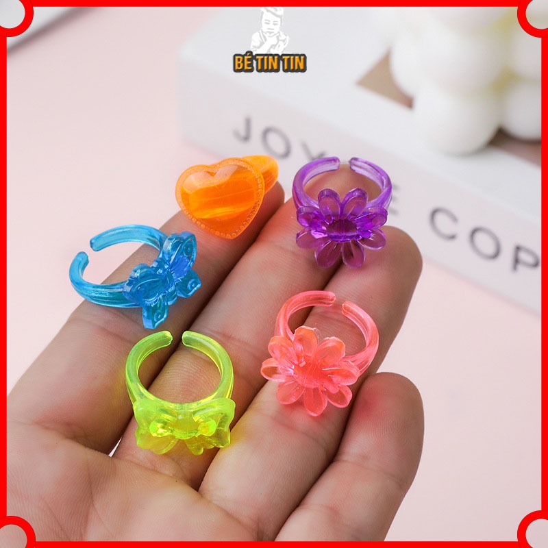 Sét Nhẫn Nhựa Trong Suốt Hoạt Hình Nhiều Mẫu Cho Bé.