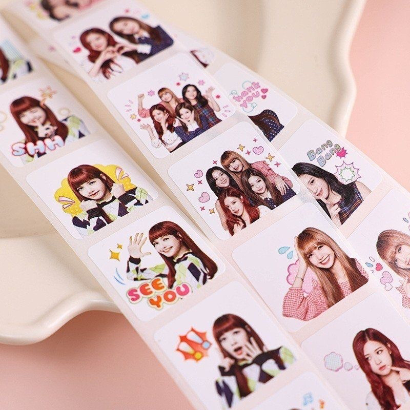 Cuộn 500 Hình Dán Nhóm Nhạc KPOP BlackPink Trang Trí Điện Thoại Laptop Notebook