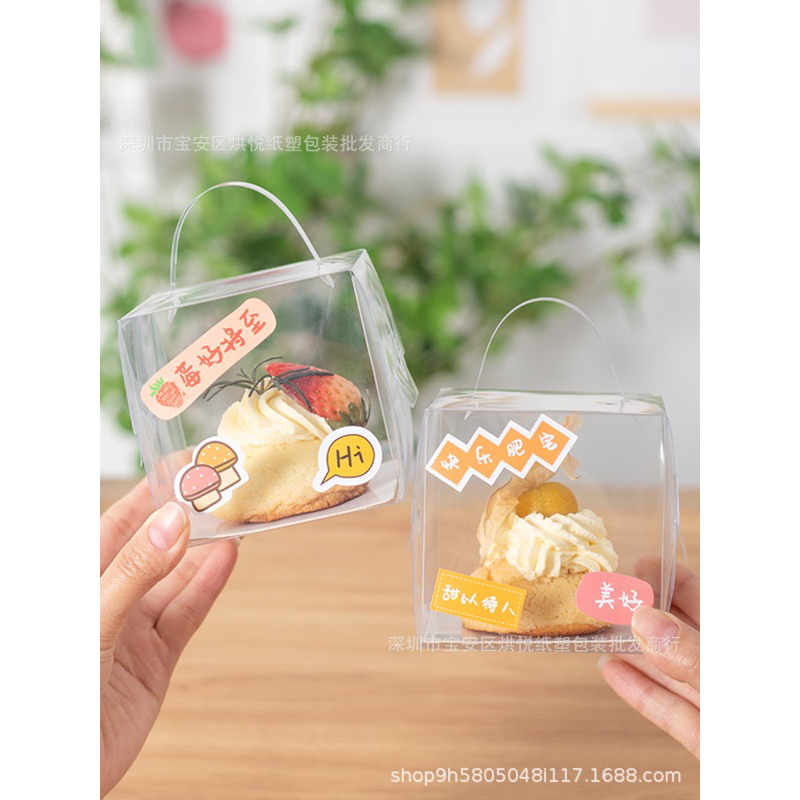 Hộp Mica  đựng bánh gato/ bánh sinh nhật có quai xách kèm đế