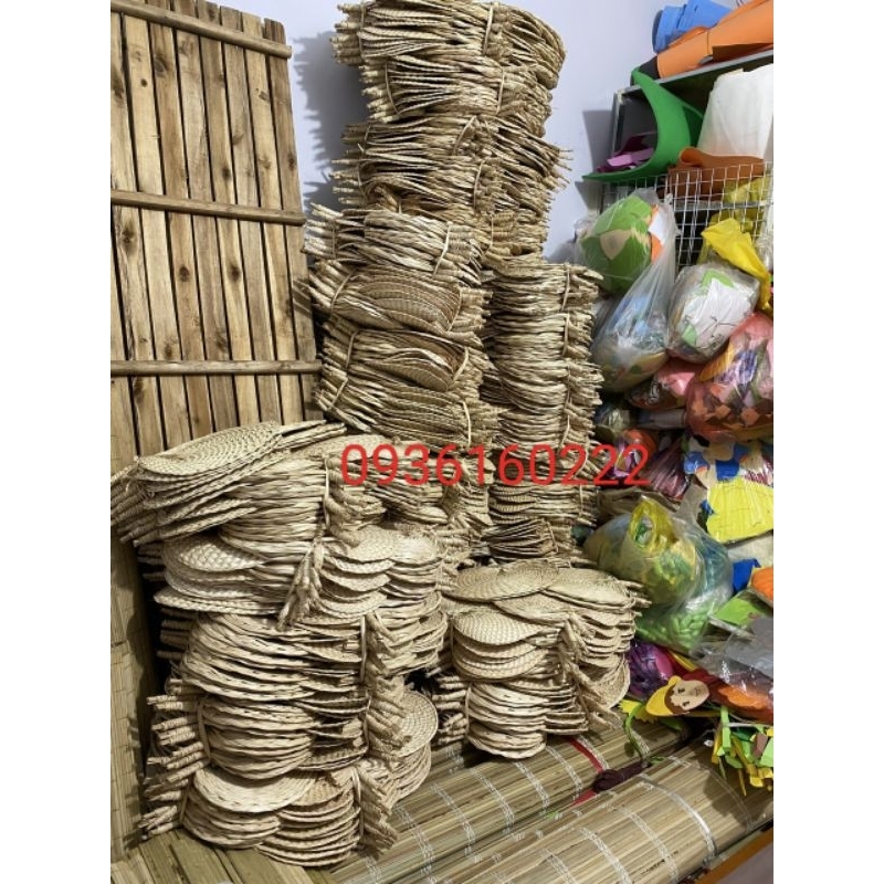 Quạt cọ trang trí