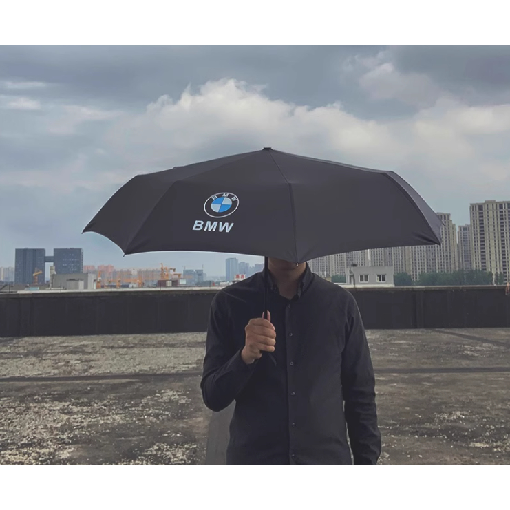 Ô dù xe hơi, Ô che mưa nắng trên xe hơi, Dù che mưa nắng trên xe hơi