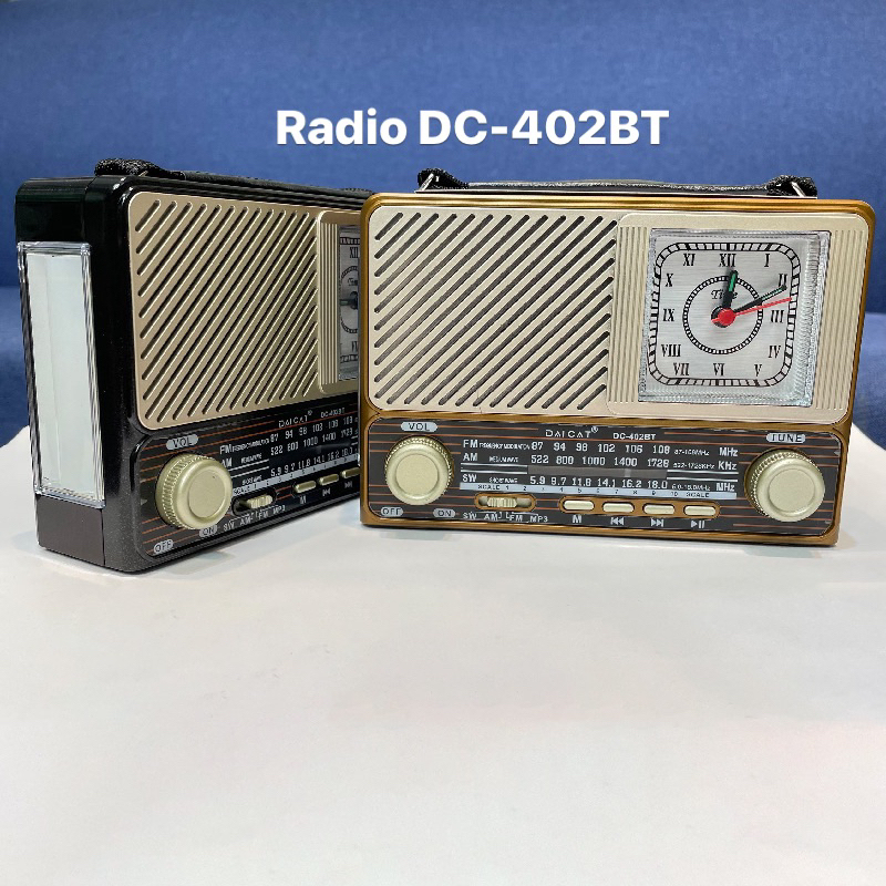 Máy nghe nhạc , Đài Radio FM DAICAT DC-402BT - Đài FM DC-402BT có hỗ trợ thẻ nhớ TF và USB có đèn pin