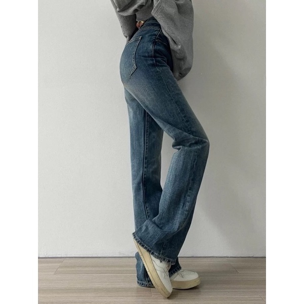 Quần jeans xanh đậm mài , Quần bò nữ loe xanh đậm phong cách siêu đẹp 2023