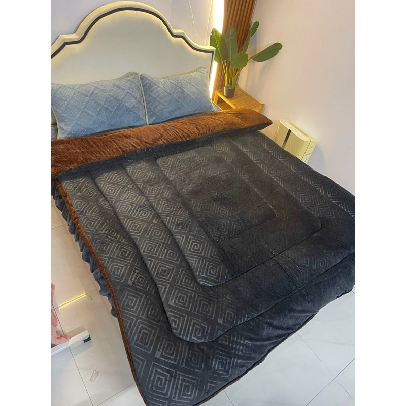 Chăn nỉ nhung lông thỏ nặng 3,8-4kg Tumaishop