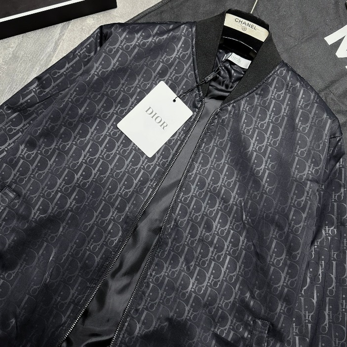 Áo Khoác Bomber Dio Nam Vân Phối Dập Chìm Bo Cổ Tàu Quảng Châu - Áo Khoác Bomber Dio Nam Nữ