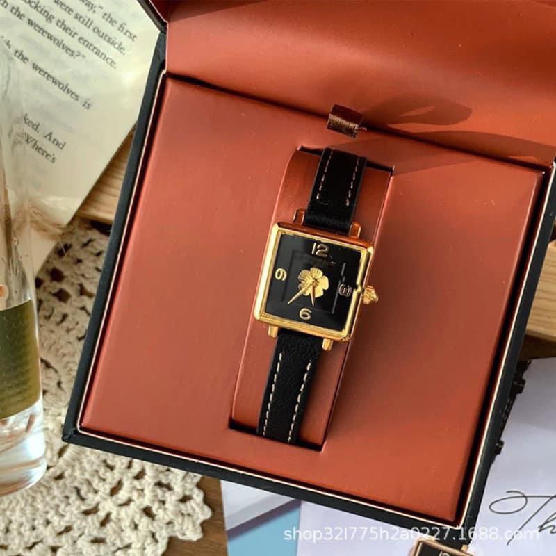 Đồng Hồ Nữ Mặt Hoa Trà, Dây Da Màu Đen Siêu Sang