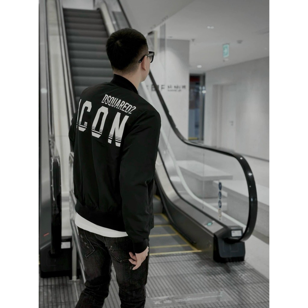 Áo Khoác Gió DSQ Hoạ Tiết Chữ ICON Sau Lưng Bản HOT