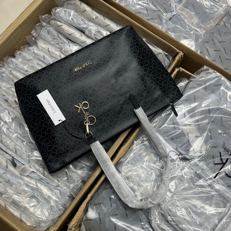 Túi calvin klein tote đeo vai nữ