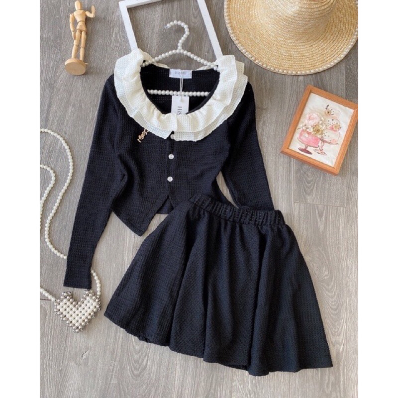 Sét áo bánh bèo phối viền kèm chân váy siêu đẹp