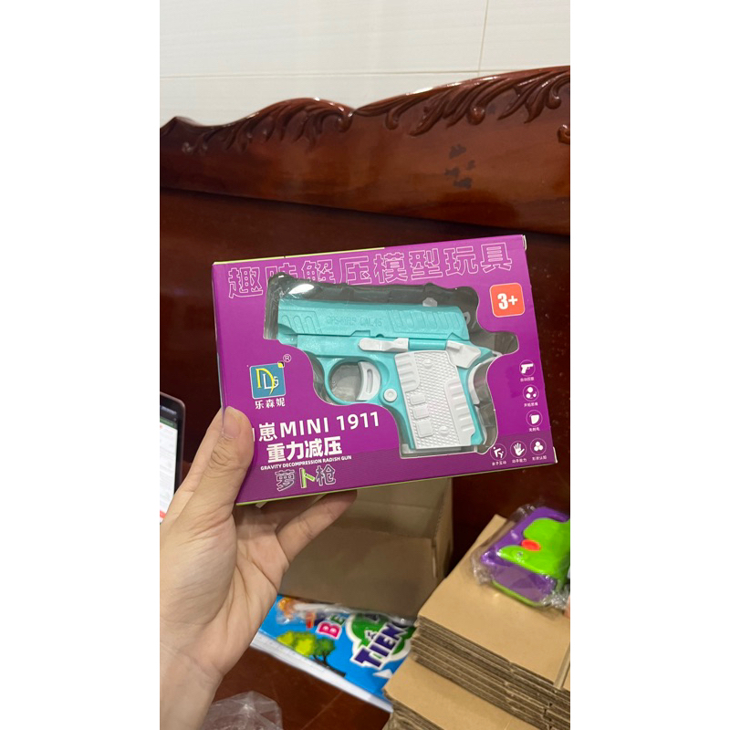 Súng 3D vô tri hot trend