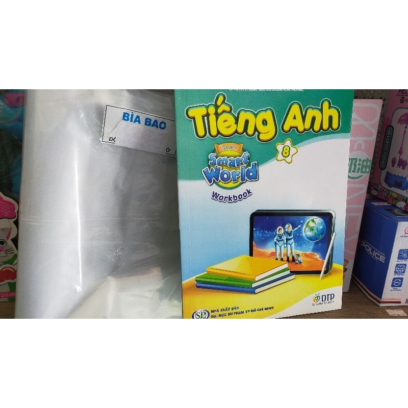 Tieng Anh Smart Worlld Lớp 8