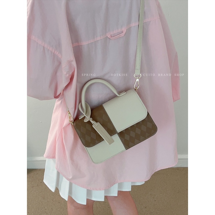 Túi quai xách nữ kèm dây đeo chéo vân hình thoi phối màu dễ thương size 22cm mẫu mới thời trang hàn quốc