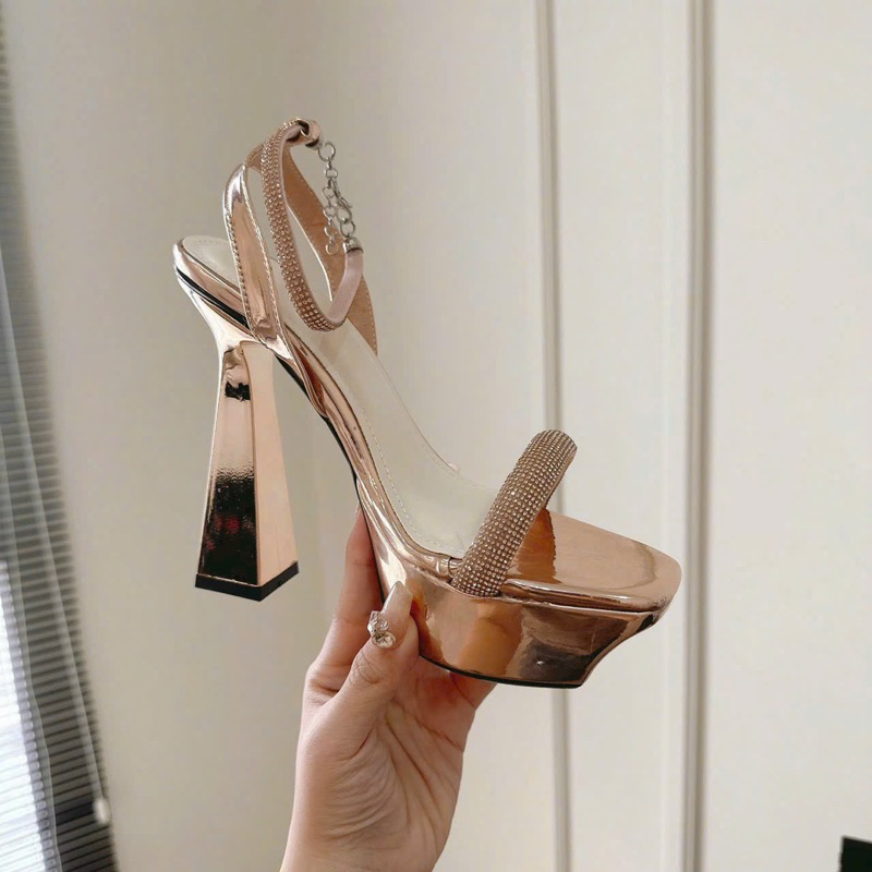 GIÀY SANDANL BẢN ĐÁ HẬU XOÀN 😍