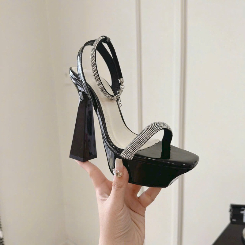 GIÀY SANDANL BẢN ĐÁ HẬU XOÀN 😍