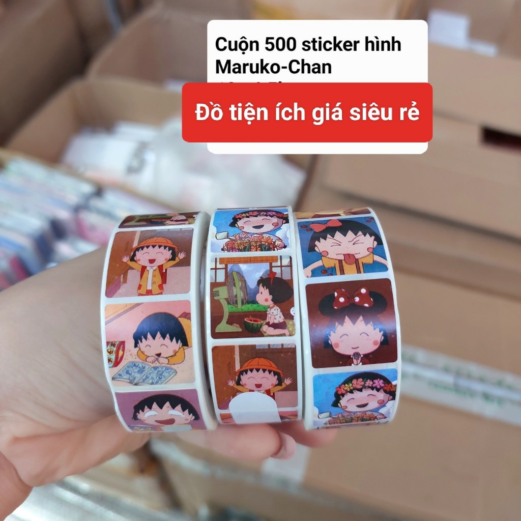 Cuộn 500 sticker hoạt hình Gấu dâu/Maruko/Pochacco