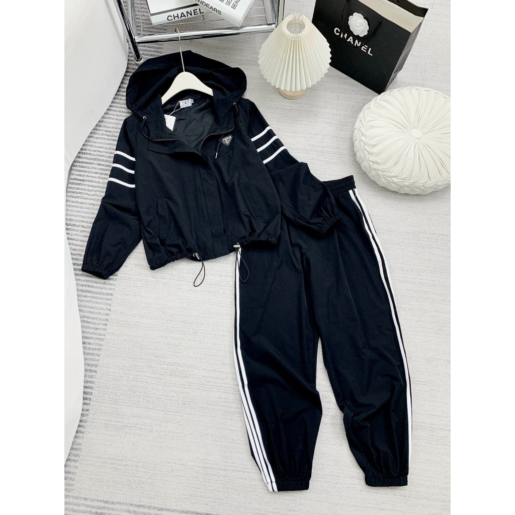 Set đồ bộ áo khoác dài tay cùng quần jogger dáng dài umi sọc mũ thể thao cá tính thời trang nữ bigsize